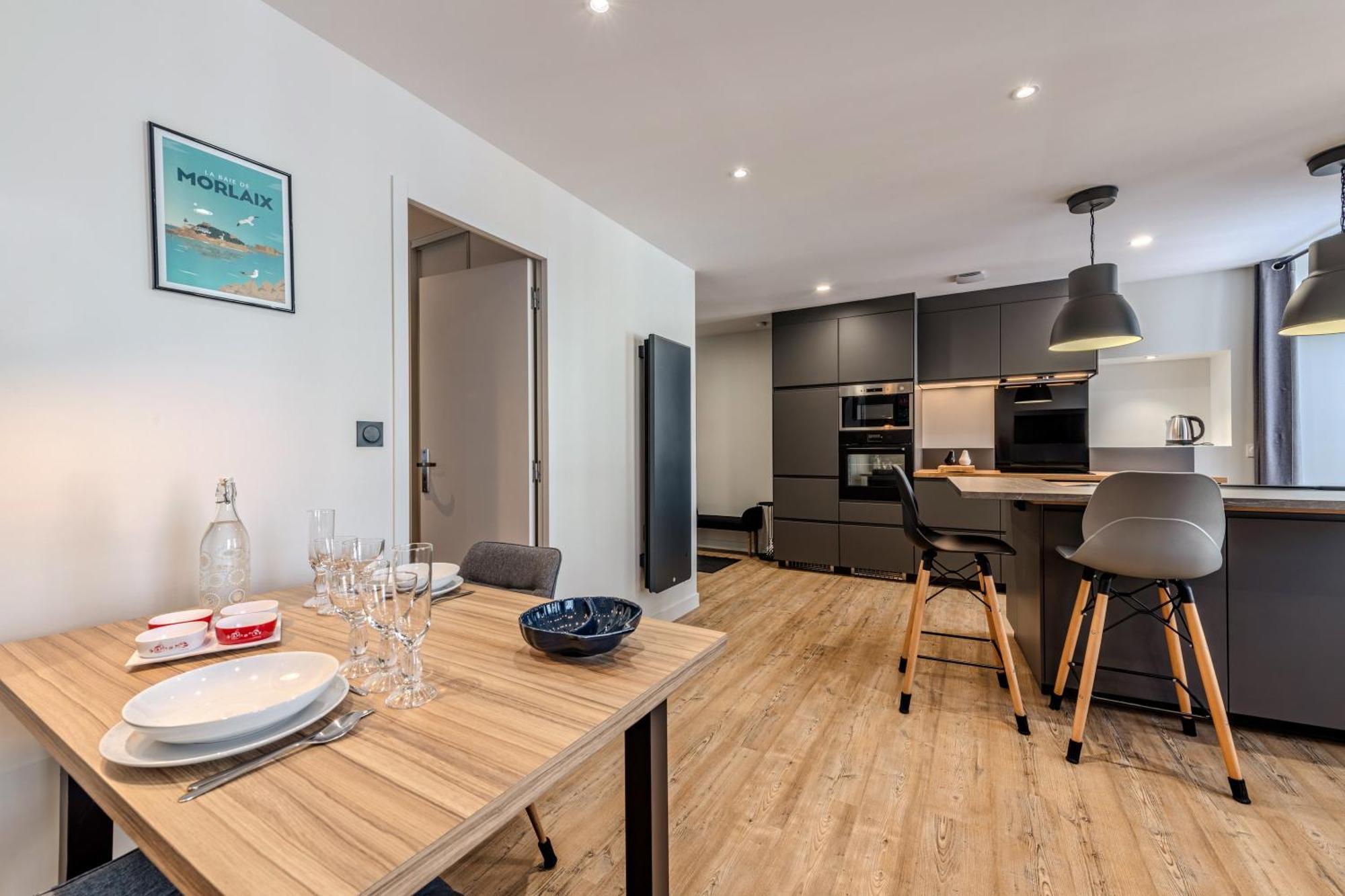 Appartement Du Theatre Морле Экстерьер фото